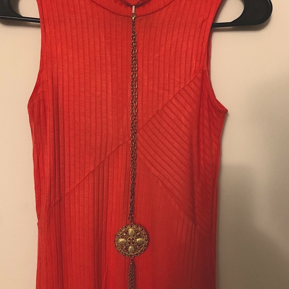 Sleeveless Dress - Picture 2 of 2